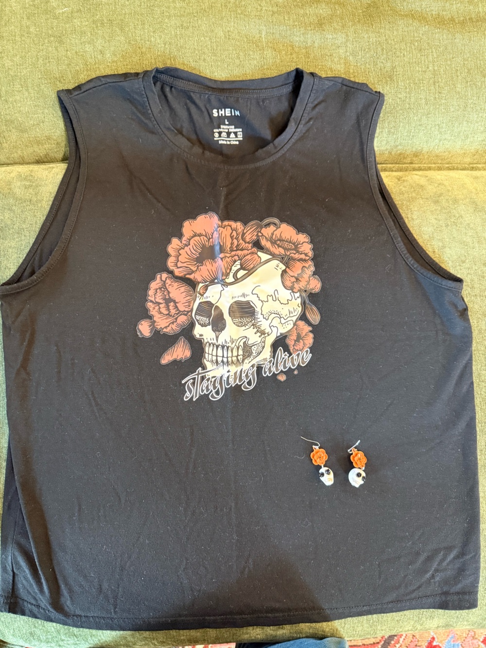 Women’s Bundle - Black Skull Muscle Tee & Earrings Bundle
